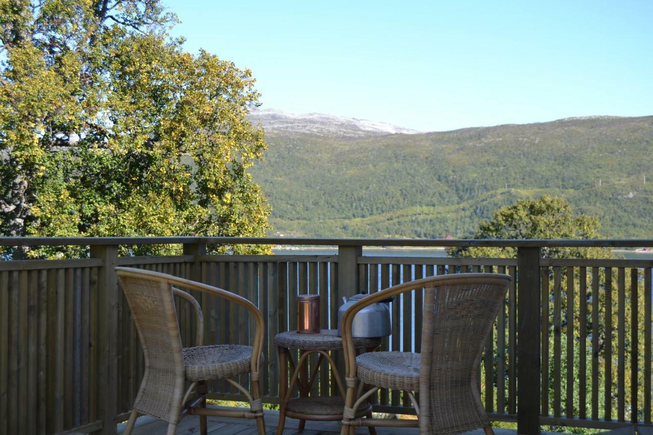 Kvaloya Lodge Futrikelv Екстериор снимка