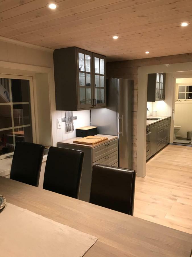 Kvaloya Lodge Futrikelv Екстериор снимка